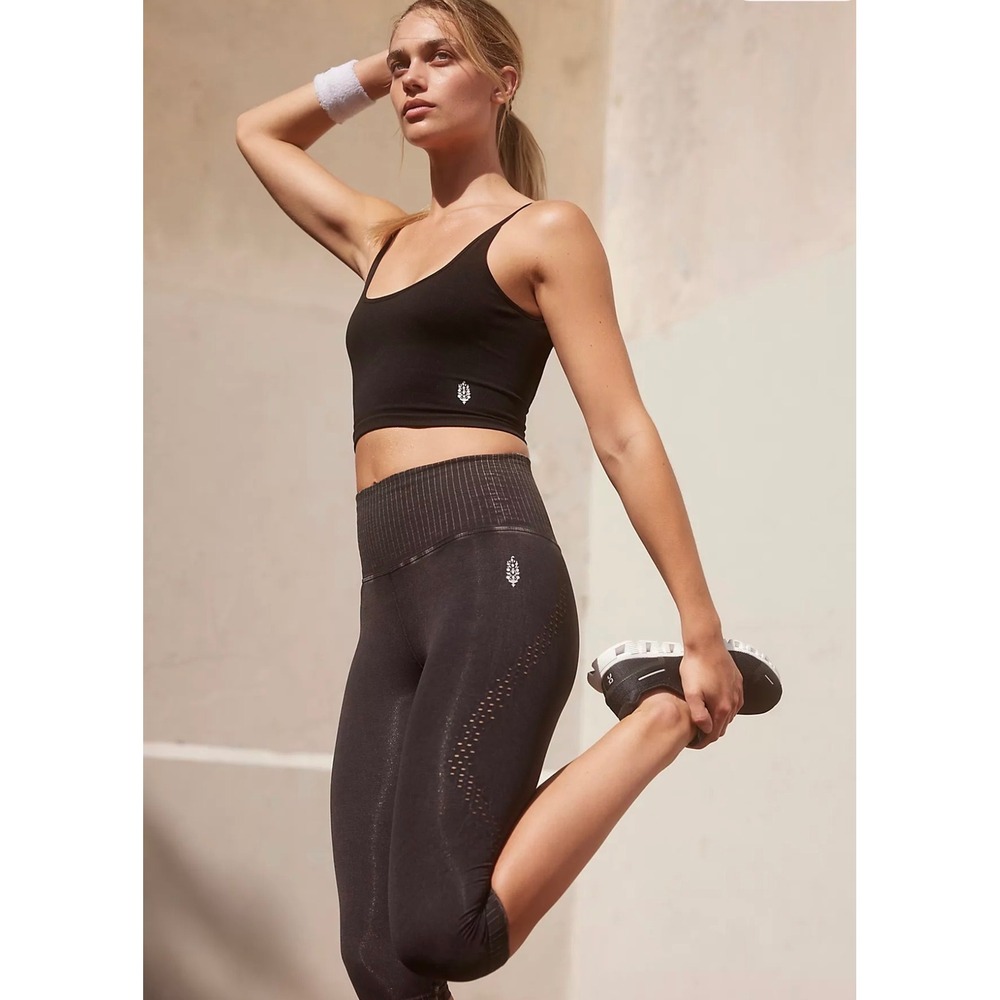FP Movement by Free PeopleGood Karma Crop Leggings XS/S deep berry distressed